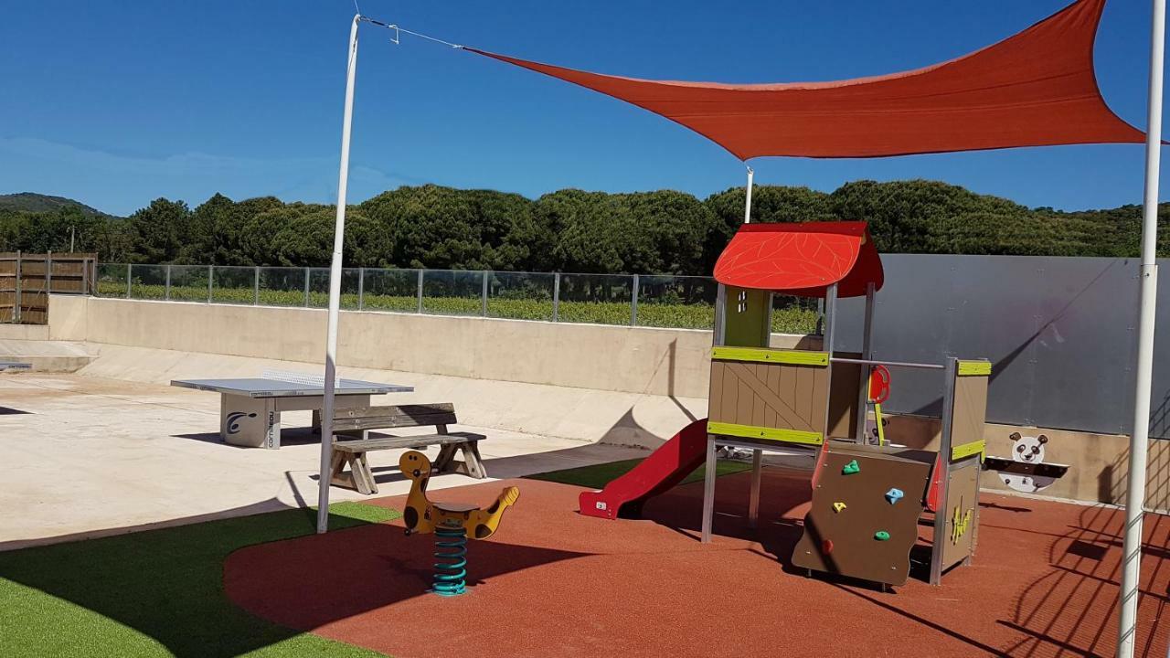 La Pinede Camping 그리모 외부 사진